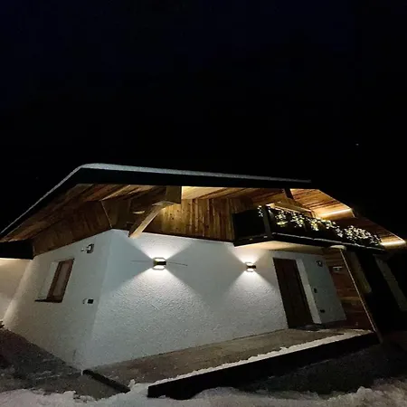 Larf Do Nigst - Exklusives Ski In- Ski Out Chalet Holiday home Kirchberg in Tirol