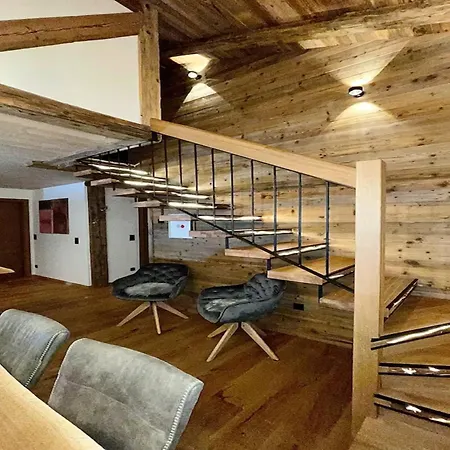Larf Do Nigst - Exklusives Ski In- Ski Out Chalet Holiday home Kirchberg in Tirol
